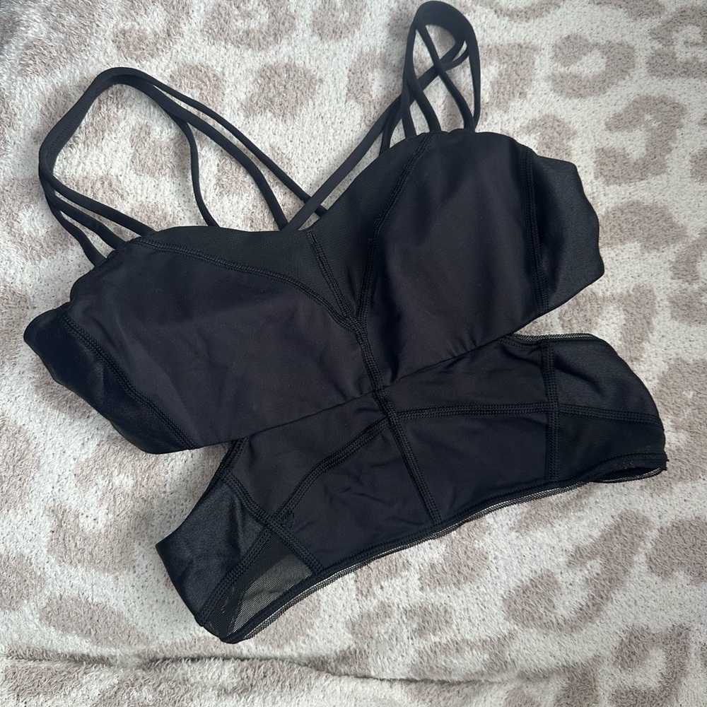 Lululemon Cross-back Bra with Mesh Details Size 6